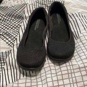 Skechers Goga Max Flats